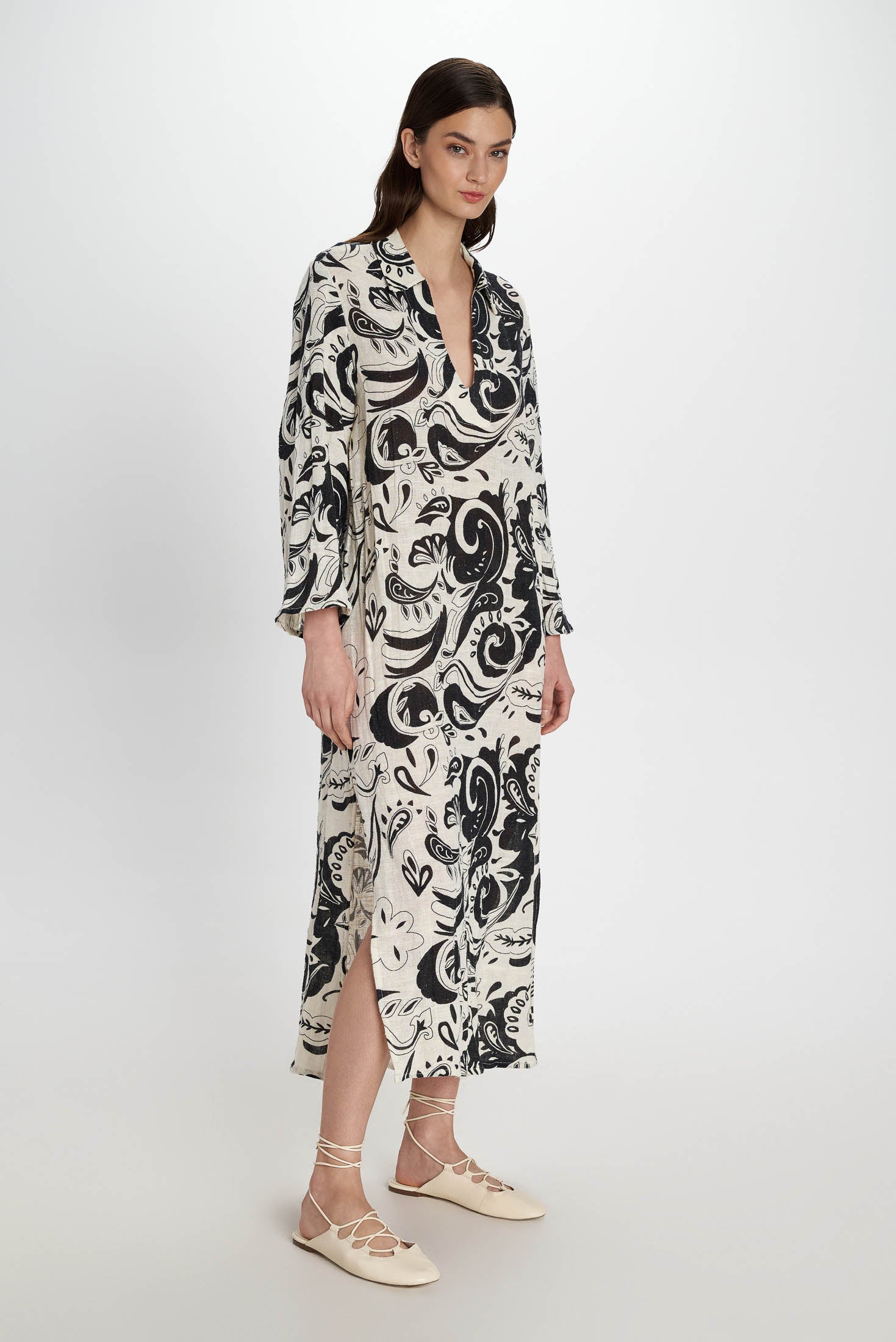 Ydria Midi Dress - Pearl and Caviar