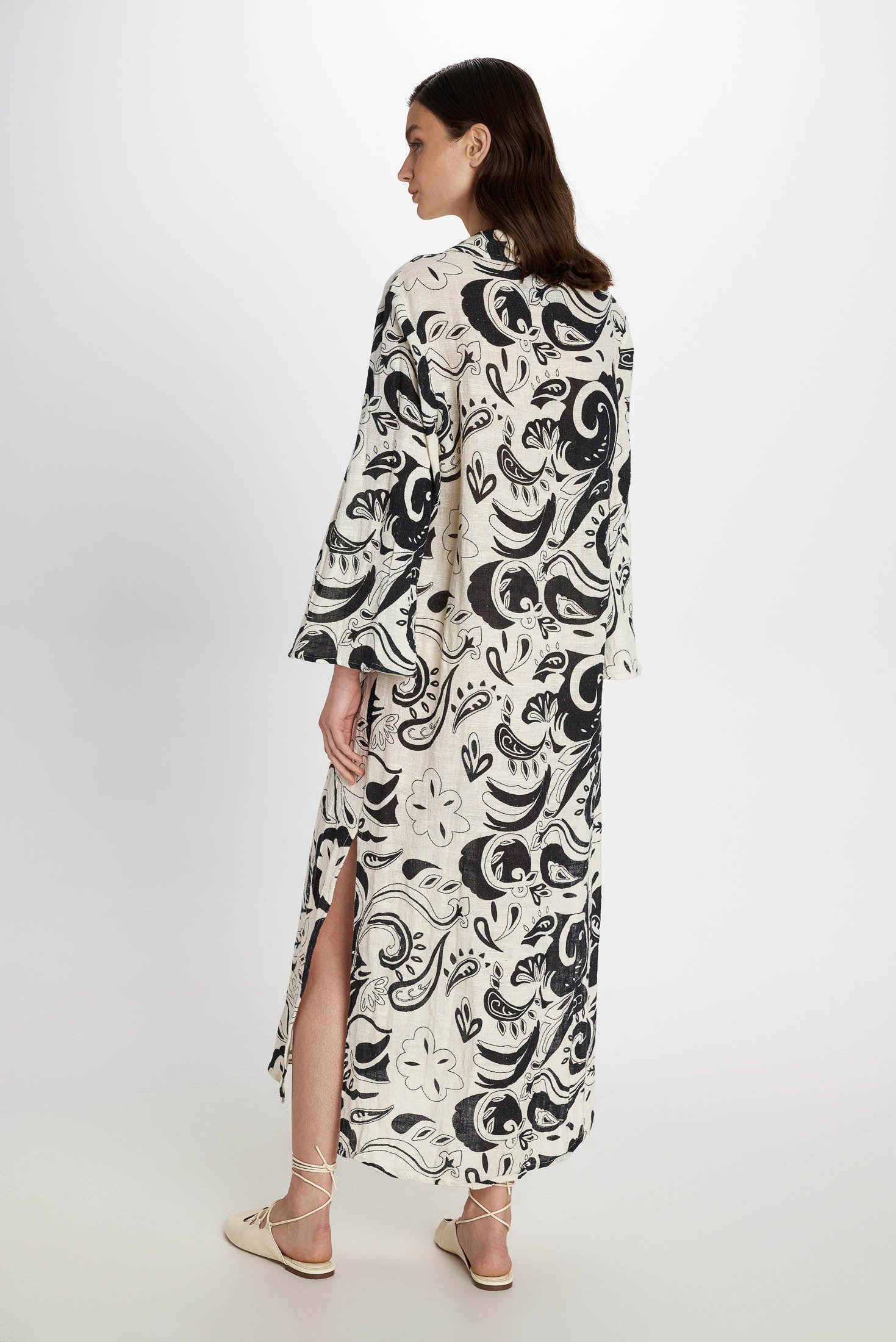 Ydria Midi Dress - Pearl and Caviar