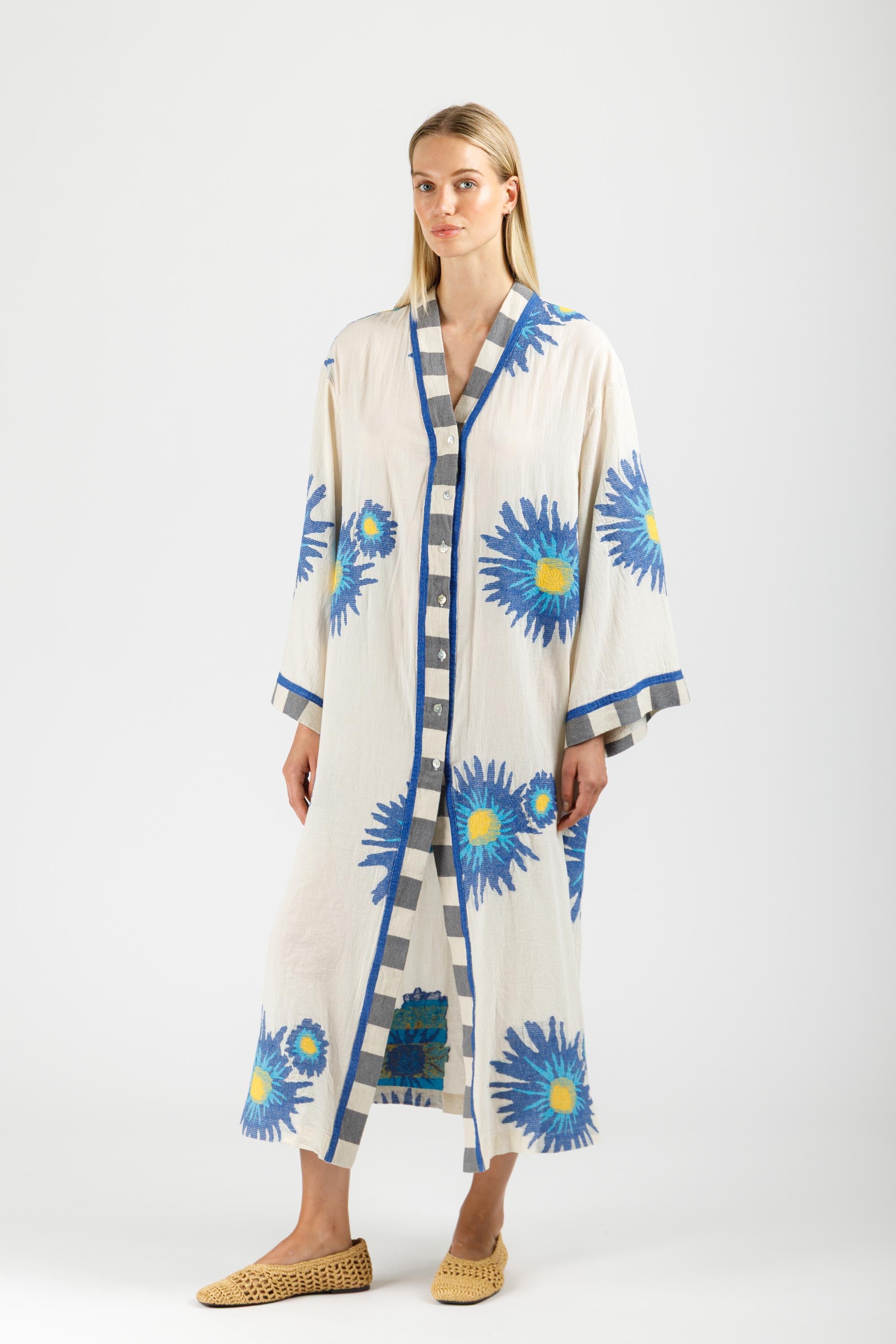 JACQUARD DRESS WITH BUTTONS