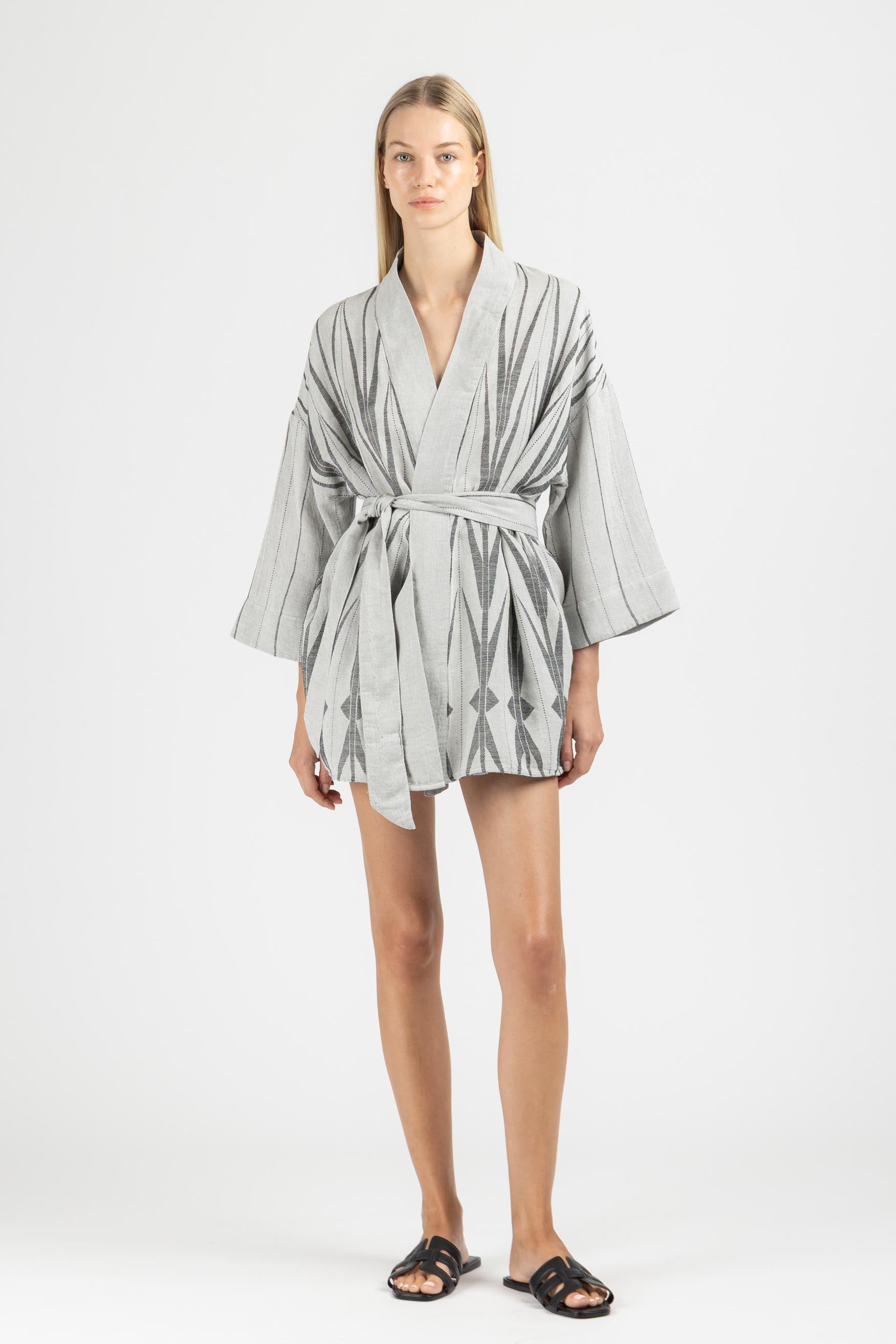 JACQUARD KIMONO
