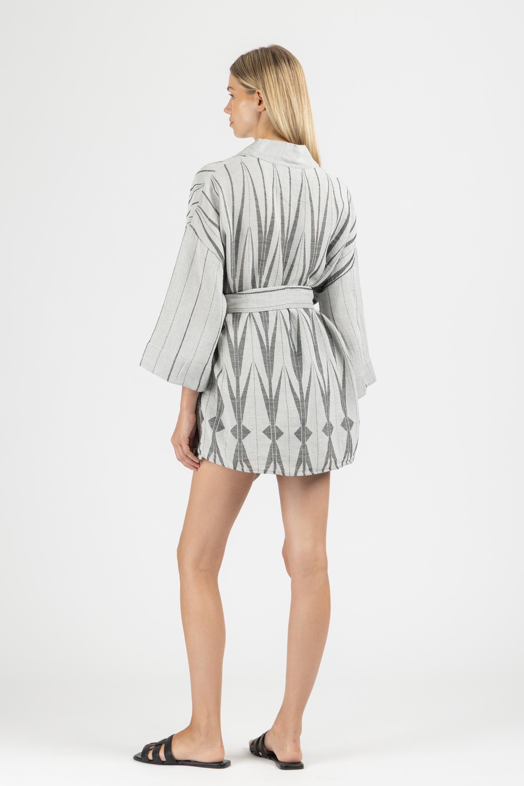 JACQUARD KIMONO