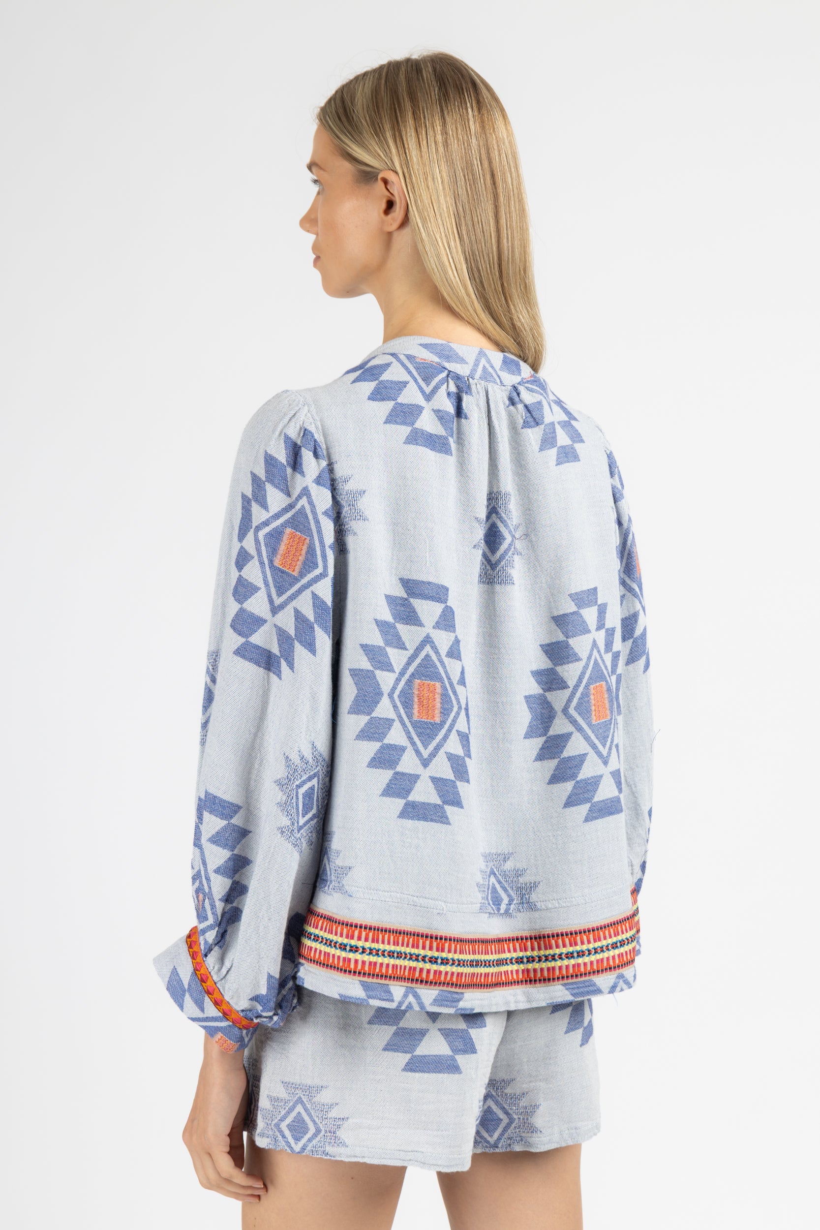 JACQUARD SHRUG