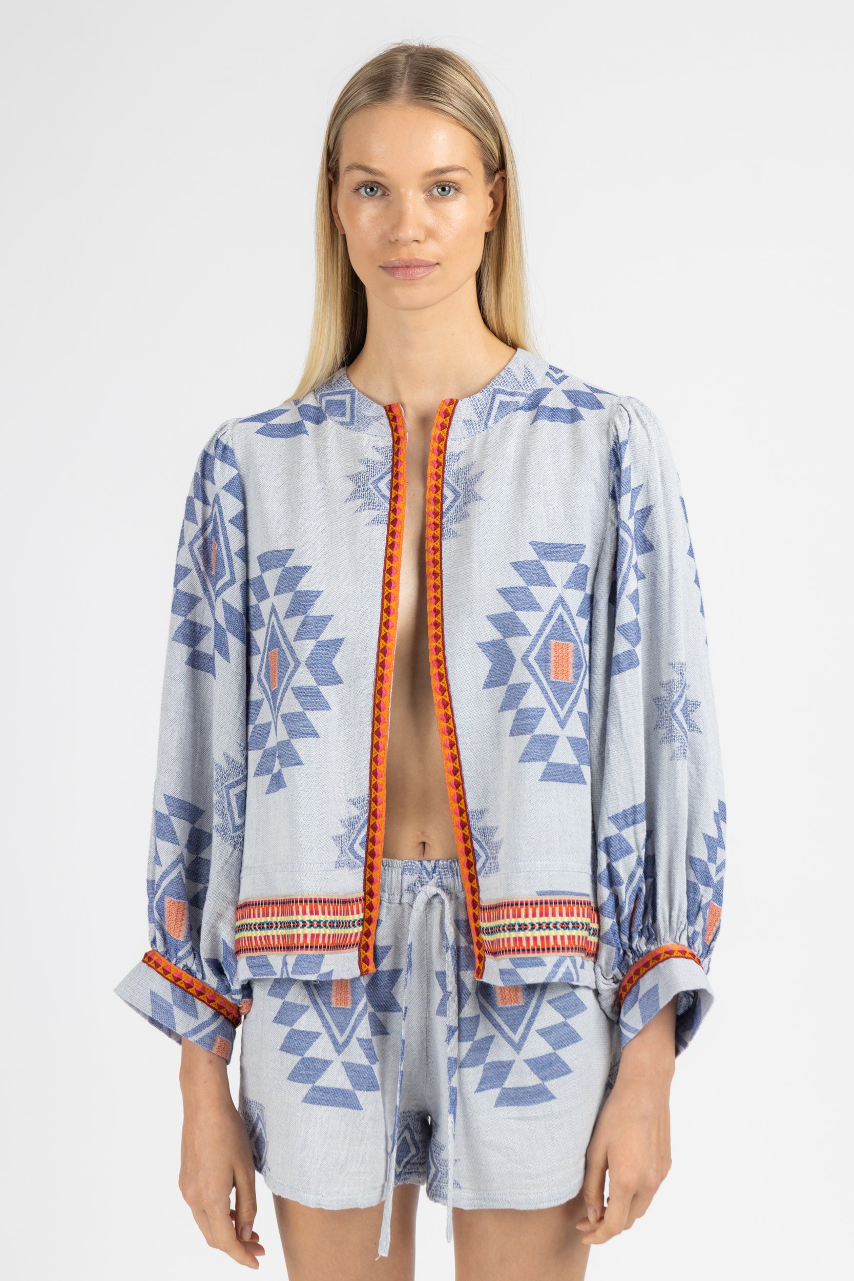 JACQUARD SHRUG