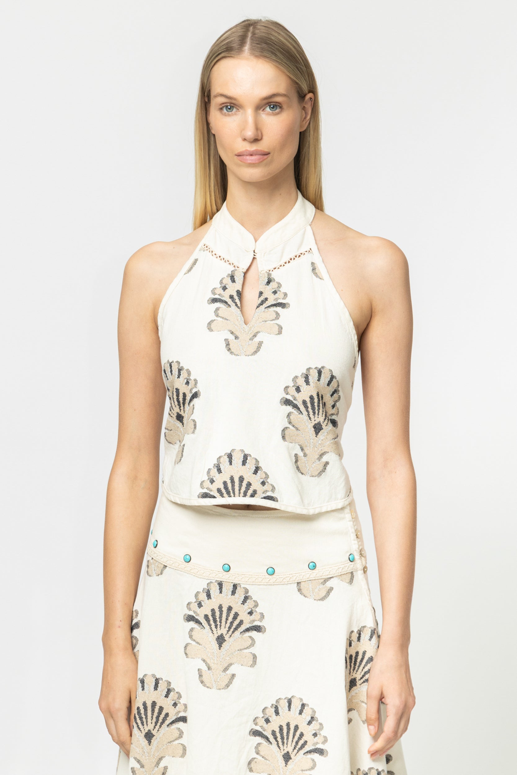 JACQUARD TOP WITH OPEN BACK