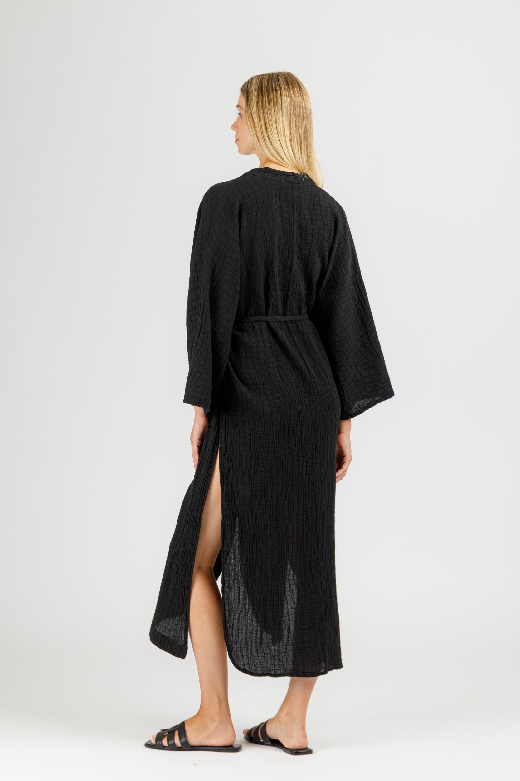 KIMONO