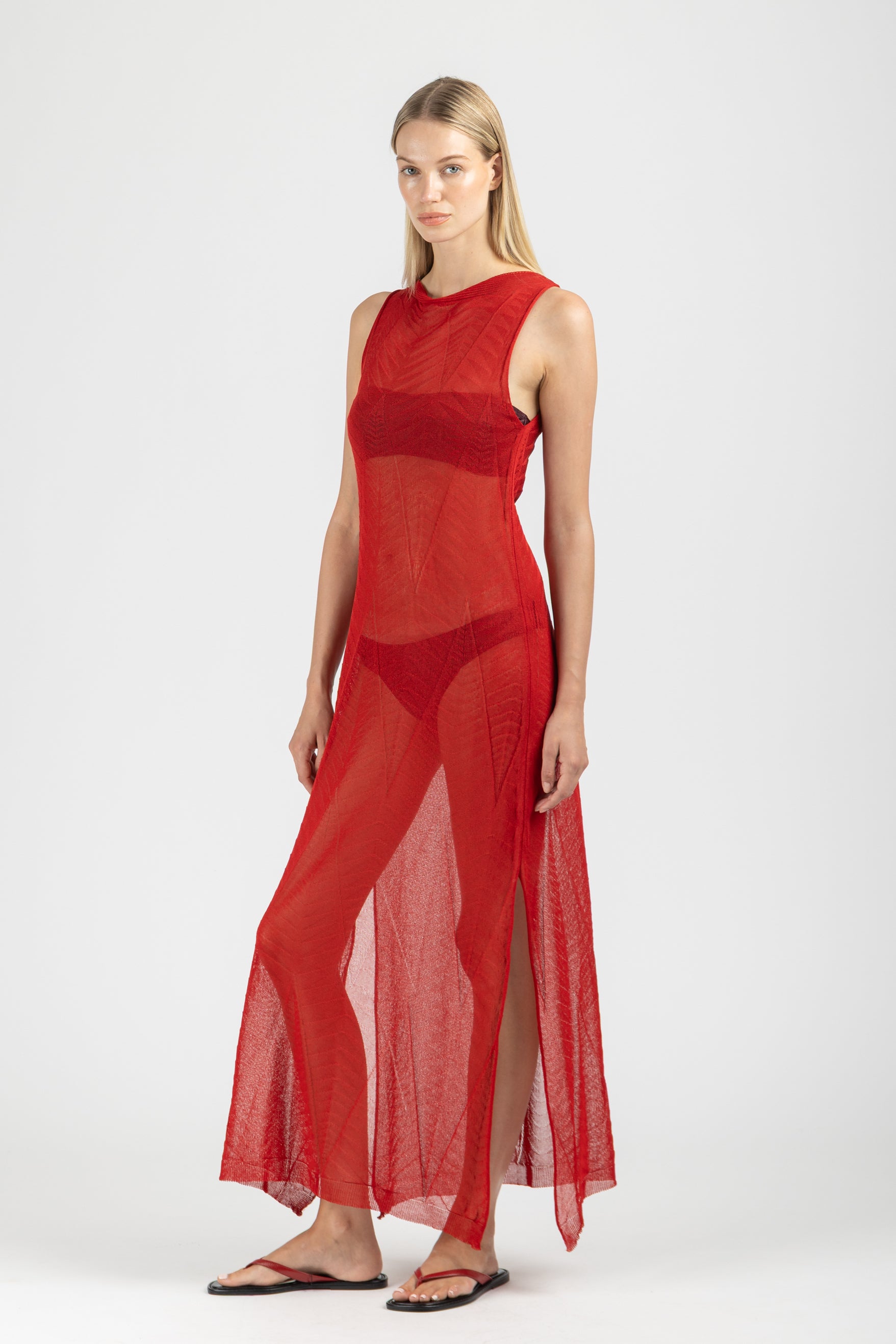 KNIT SLEVELESS DRESS