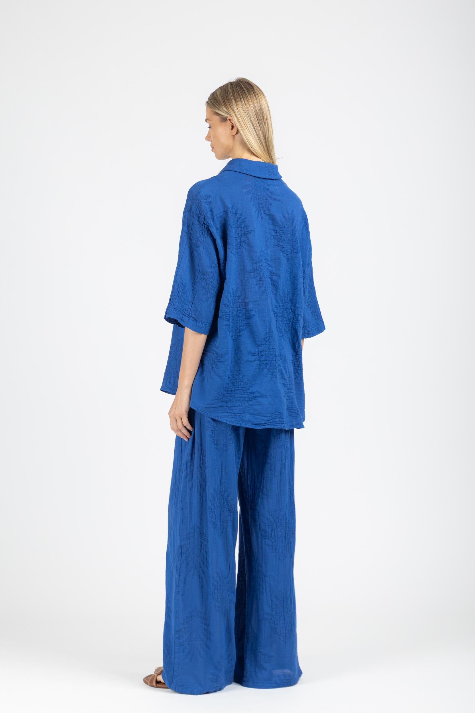 LOOSE PANTS