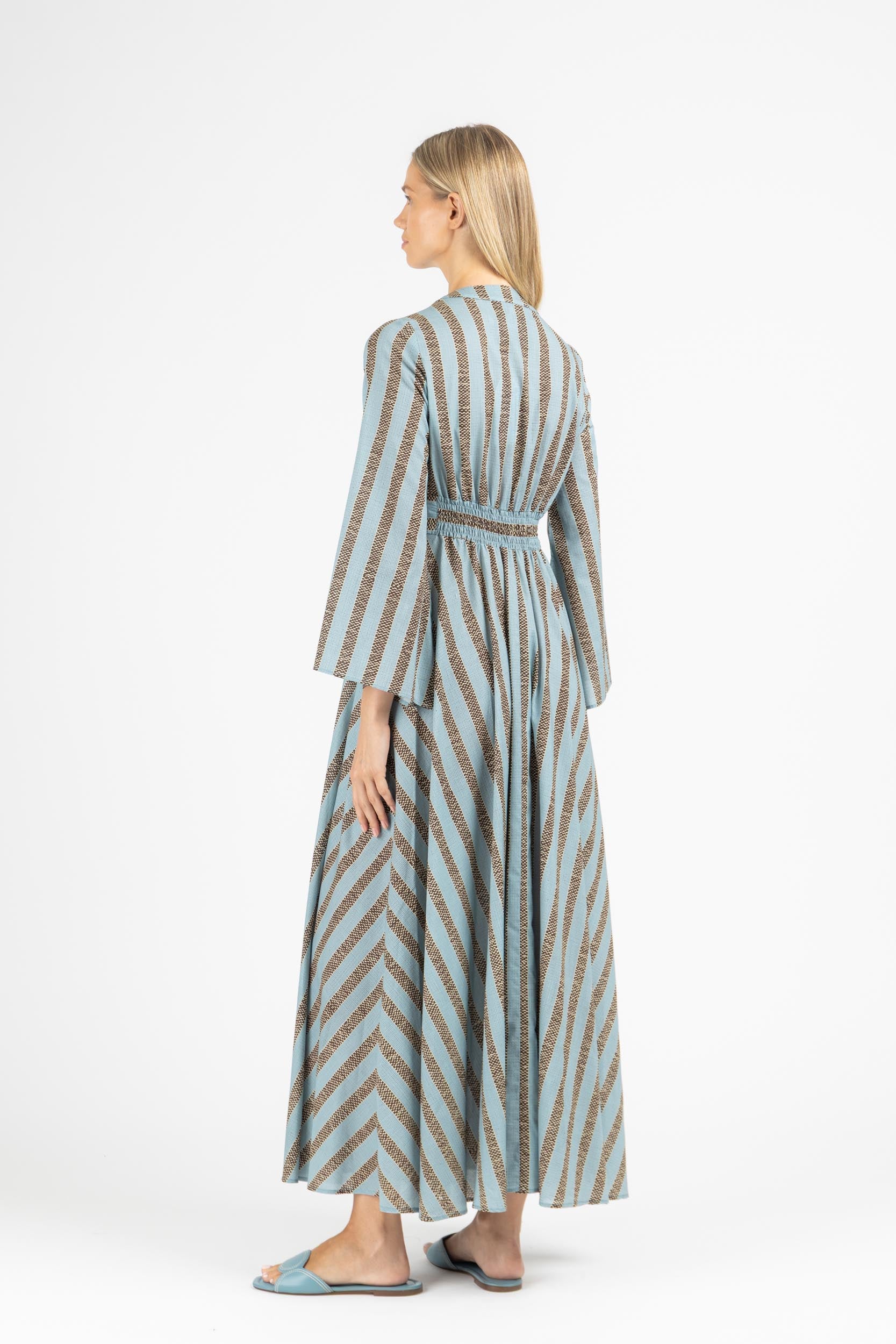MAXI DRESS WITH BUTTONS