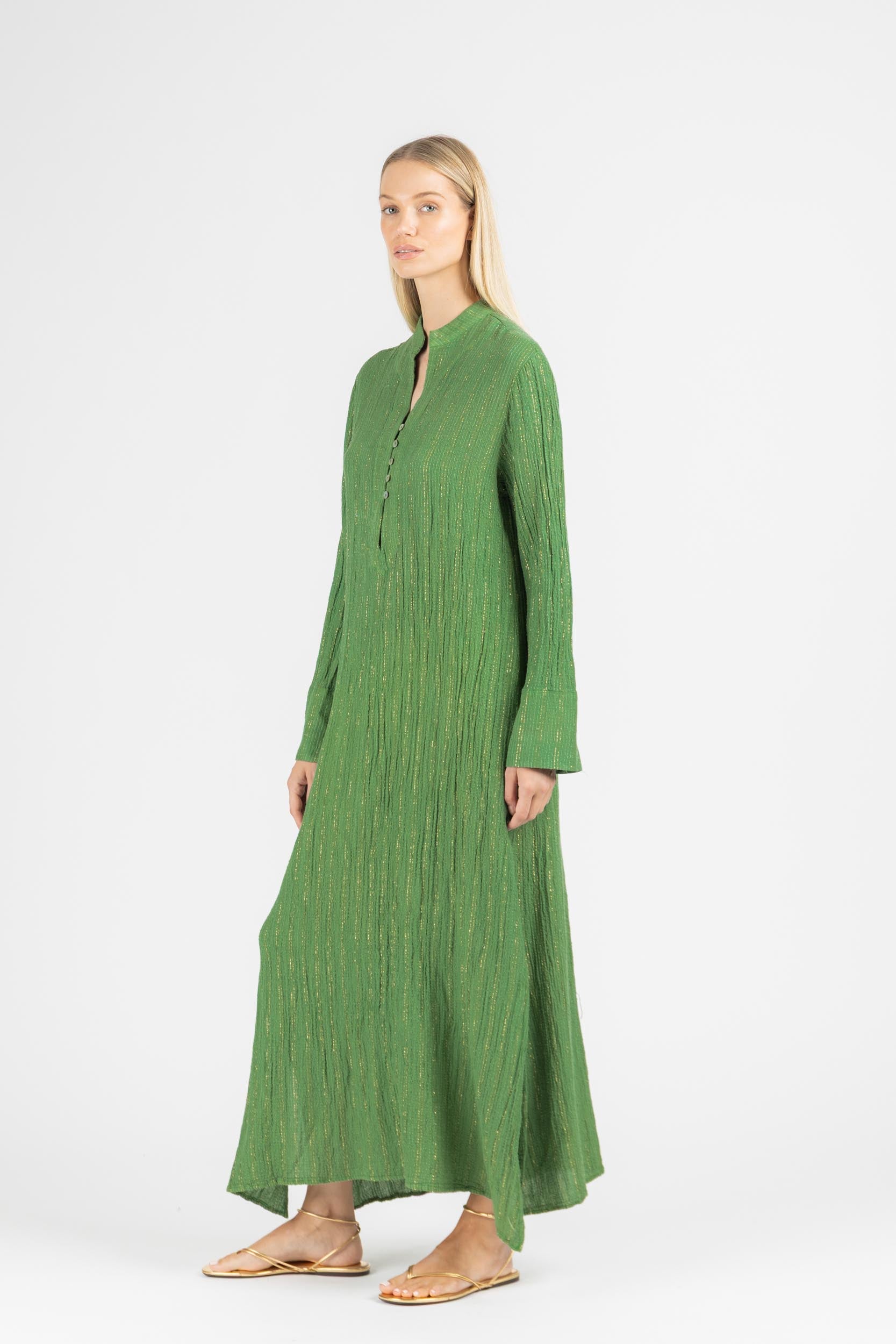 MAXI DRESS WITH SLEEVES