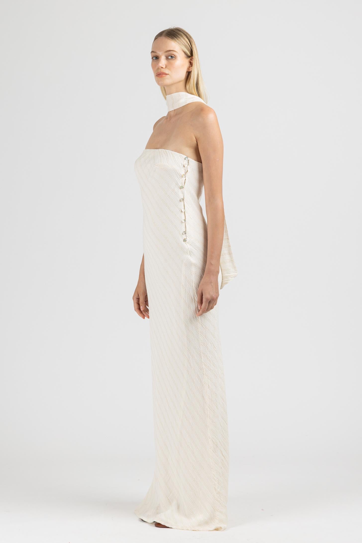 STRAPLESS MAXI DRESS